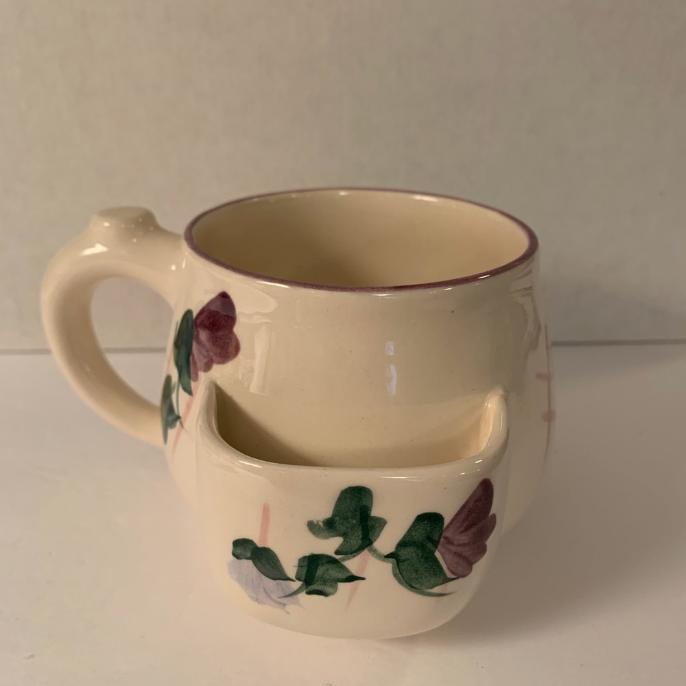 Pottery by Levin teacup with teabag holder